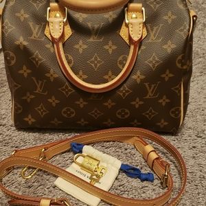 ***AUTHENTIC***Speedy B25